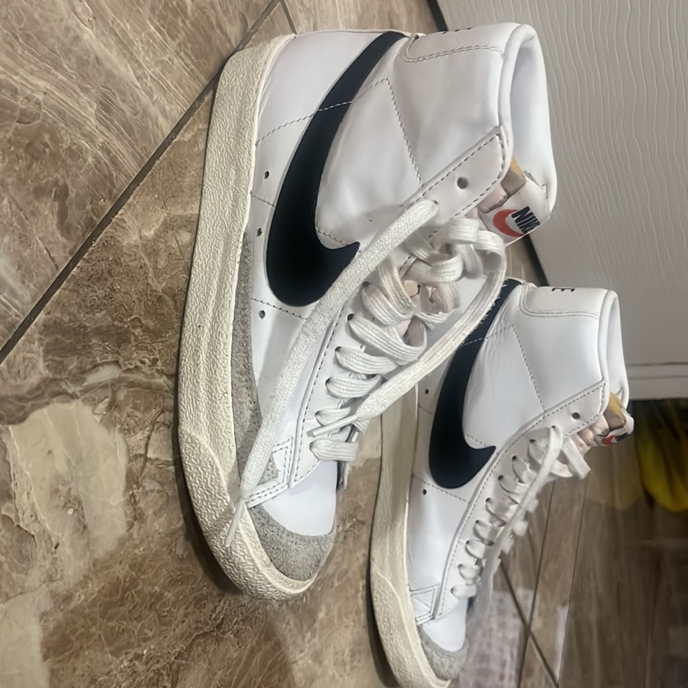 White Nike Blazer Sneakers - Picture 2 of 5
